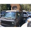 Image 2 : 1985 VW WESTFALIA VANAGON CAMPER, BROWN, VIN# WV2ZB0259FH040728, 317290KM, AUTOMATIC, POP UP TOP,