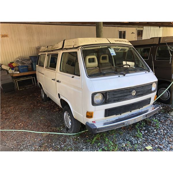 1985 VW WESTFALIA VANAGON GL CAMPER, WHITE, VIN# WV2ZB0257FH065126, AUTOMATIC, SLEEPS 4, FRIDGE,