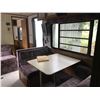 Image 16 : 1996 DUTCHMEN CLASSIC TRAILER, WHITE, VIN# 47CT20M22T10649448, 2 BEDROOM, SLEEPS 8, BATHROOM WITH