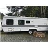 Image 1 : 1996 DUTCHMEN CLASSIC TRAILER, WHITE, VIN# 47CT20M22T10649448, 2 BEDROOM, SLEEPS 8, BATHROOM WITH