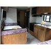 Image 8 : 1996 DUTCHMEN CLASSIC TRAILER, WHITE, VIN# 47CT20M22T10649448, 2 BEDROOM, SLEEPS 8, BATHROOM WITH