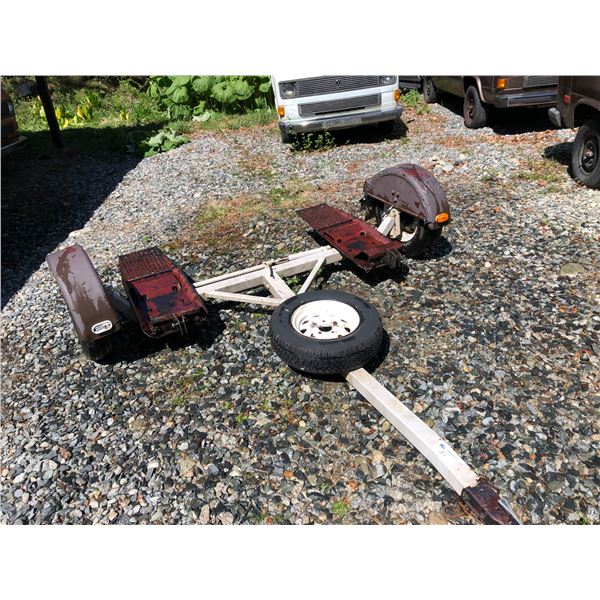 1984 AUTO-TOW DOLLY TRAILER VIN # 184CF3318E1084674 *NANAIMO*