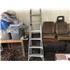 Image 1 : 2 ALUMINUM LADDERS 6' STEP LADDER & 18' EXTENSION LADDER *NANAIMO*