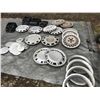 Image 1 : ASSTD VOLKSWAGEN HUB CAPS, CENTRE CAPS (14 & 15 INCH FOR EUROVAN & VANAGON) & ASSTD DRINK HOLDERS