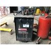 Image 1 : MOTOMASTER 200 AMP BATTERY CHARGER *NANAIMO*