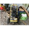 Image 2 : HONDA 5.5HP PRESSURE WASHER WITH 50' PRESSURE HOSE & WAND - WORKS GREAT! *NANAIMO*