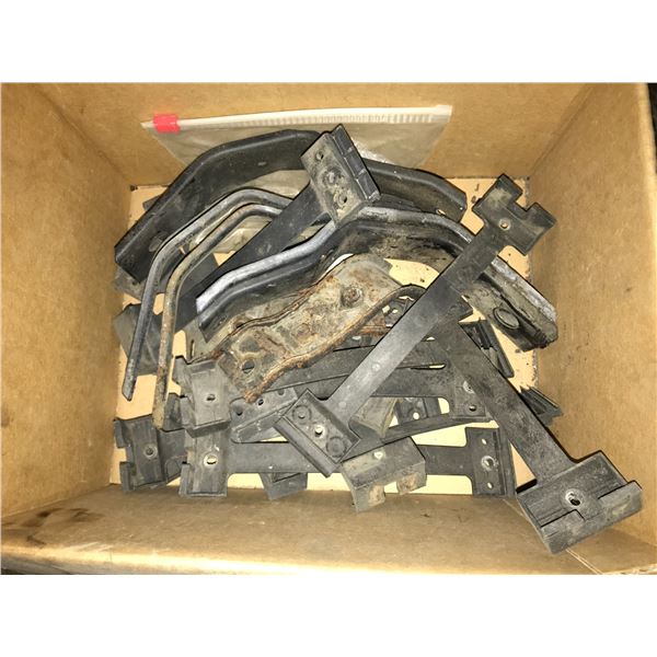 LATE MODEL VANAGON LOWER BODY SKIRT KIT, PROPANE PARTS, 2 REAR VANAGON UNDER SEAT HEATER CORES