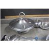 Image 8 : Metal Dishes