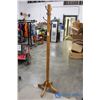 Image 1 : Hall Coat Rack
