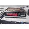 Image 2 : (2) Vintage Radios (Lloyds & Realistic)