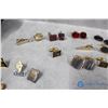 Image 8 : Cuff Links & Pins