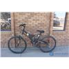 Image 1 : 26" Raleigh Men's Black Mountain Bike