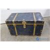 Image 1 : **Vintage Trunk