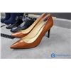 Image 2 : (3) Size 9 Ladies Shoes