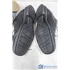 Image 9 : (2) Size 10.5 Men's Shoes