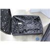 Image 8 : **(3) Luggage Cases