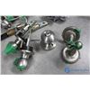 Image 2 : Interior Door Knobs