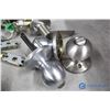 Image 3 : Interior Door Knobs