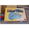 Image 7 : Plastic Family Phone w/Original Box