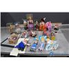 Image 1 : Souvenir Doll Collection