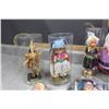 Image 8 : Souvenir Doll Collection