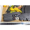 Image 5 : Vintage Transformers Race Car Track w/Original Box - Working