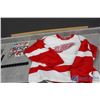 (9) Different Steve Yzerman Hockey Cards & Detroit Red Wings Jersey (size medium men's)
