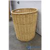 Image 2 : ** Wicker Clothes Hamper