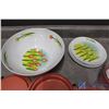 Image 5 : Plastic Dish Set & Cassorole Dish