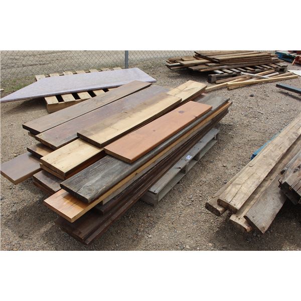 Assortment of Lumber (Quantity is approximate)