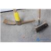 Image 4 : **Pick Axe & Wire Broom