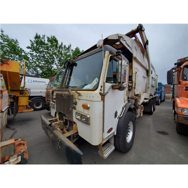 2013 PETERBILT 320, REFUSE TUCK, WHITE, VIN # 3BPZL50X9DF169742