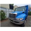 Image 2 : 2003 INTERNATIONAL 4300 FREIGHT VAN, BLUE, VIN # 1HTMMAAN13H567333