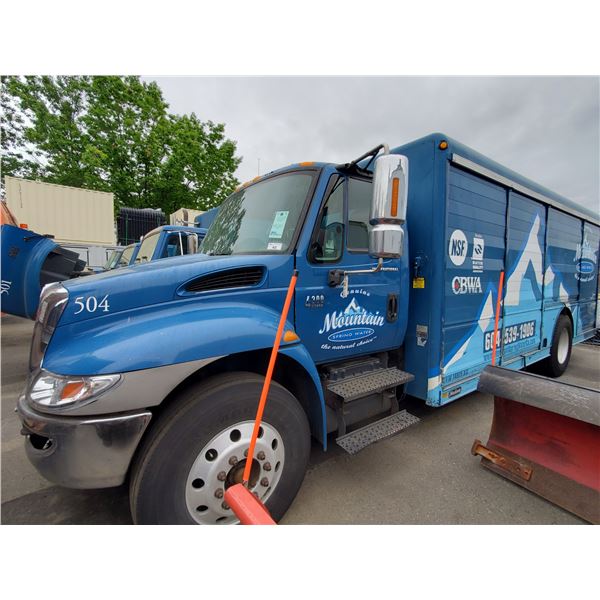 2007 INTERNATIONAL 4300 DT466, 2DR CUBE VAN, BLUE, VIN # 1HTMMAAN97H406296