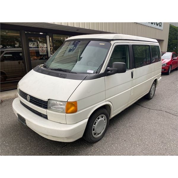 1994 VOLKSWAGEN WESTFALIA EUROVAN MV, WHITE, 4DR VAN, WHITE, VIN # WV2MD0708RH000937