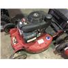 Image 2 : HONDA GCV160 TORO GAS POWERED SELF PROPELLED LAWNMOWER