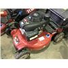 Image 2 : HONDA GCV160 TORO GAS POWERED SELF PROPELLED LAWNMOWER