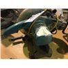 Image 2 : MAKITA 10" 115V COMPOUND MITER SAW