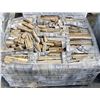 Image 2 : A pallet of stones