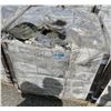 Image 2 : A pallet of Stone tiles