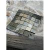Image 1 : A pallet of Stone tiles (approx. 590 pieces)
