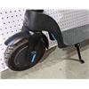 Image 2 : 3-Speed Electric Scooter (as-is)