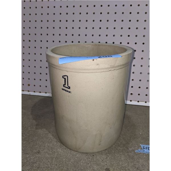 Medalta 1 gallon crock