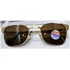 Image 2 : Large box of sunglasses