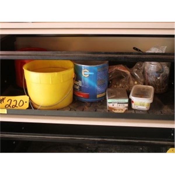 VARIOUS NAILS & SCREWS