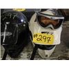 Image 1 : 2 HELMETS, GOGGLES