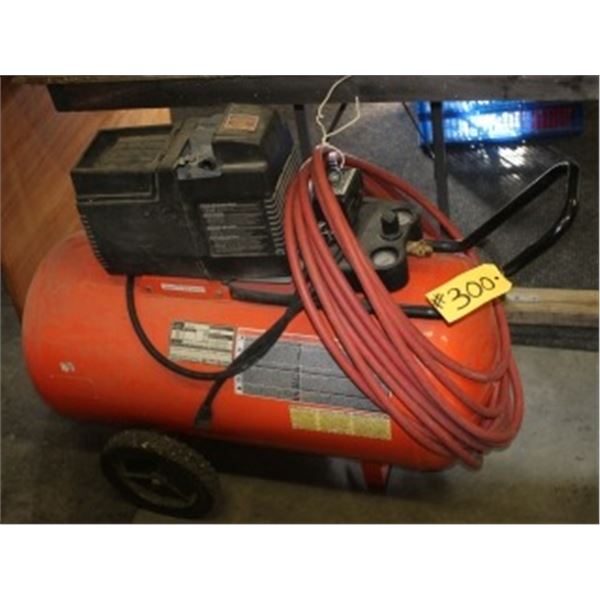 30 GALLON ELECTRIC AIR COMPRESSOR