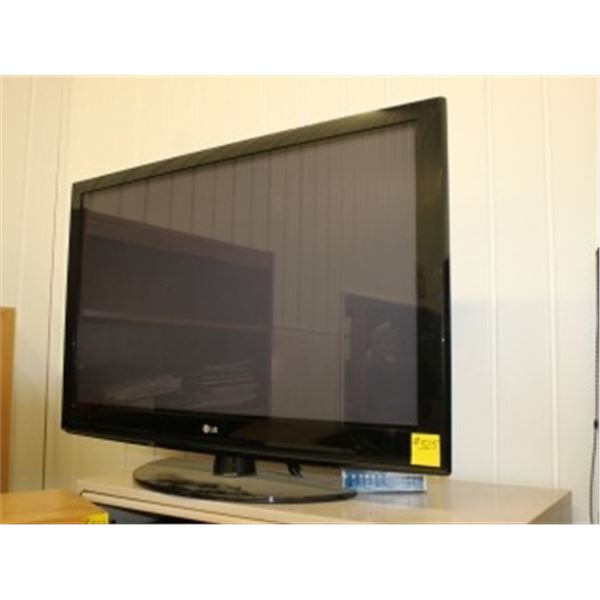 42" LG PLASMA TV