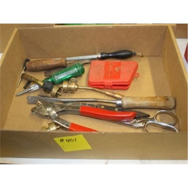 BOX OF ASSORTED TOOLS
