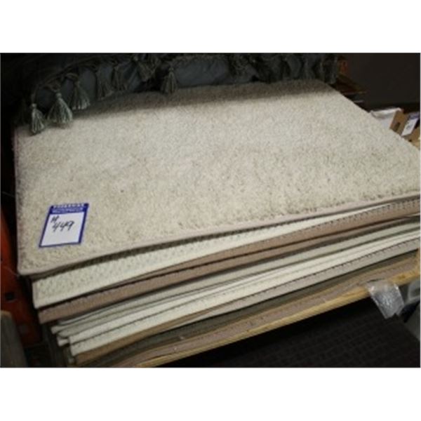 ASSORTED CARPET MATS